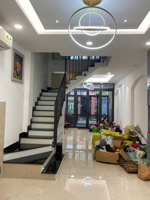 bán nhà hẻm xe hơi, phường tân quy, dt 4x15m, 2 lầu, 4pn, 5wc, 2st, giá 10tỷ8 tl
