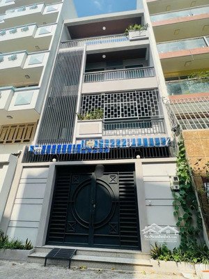 cho thuê nhà mặt tiền trung tâm quận 3, ngang 6m, giá chỉ 3x tr/th