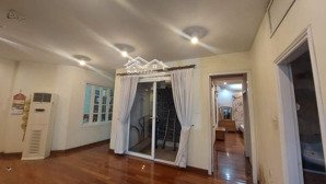 bán căn nhà đào tấn, dtsd 80 m2, 3 phòng ngủ, 2 phụ, nhà đẹp, giá 4,85 tỷ