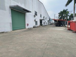 cho thuê kho xưởng 1200m2 ở tân tạo, bình tân. có pccc, trạm hạ thế. gía 80k/m2
