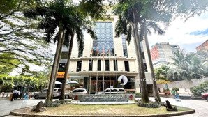 building hơn 1600m2 - 9 tầng có sân đỗ oto riêng - số 92 pasteur, quận 1.!!