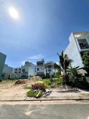 chính chủ gửi bán cặp đất( có bán lẻ) mt trần minh tông.đà nẵng