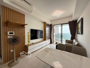 cần bán căn hộ park legend tân bình gần sân bay tân sơn nhất, 60m2 giá: 4.45 tỷ. lh bảo 