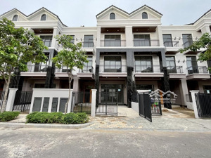giỏ hàng 2 căn nhà phố gs metro city giá tốt cần bán nhanh
