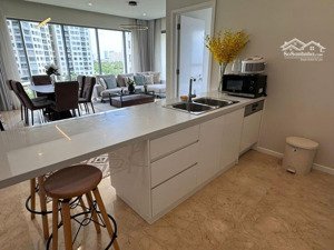 căn hộ cho thuê tại đảo kim cương tháp maldives