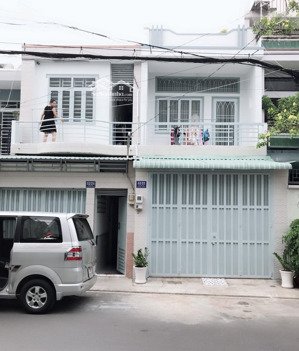 phòng mặt tiền sạch sẽ, thoáng mát 52/24 thoai ngọc hầu, có máy lạnh, đường lớn, đẹp