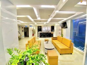 bán ks hẻm 98 trần phú - ngay trung tâm biển_ cách biển 50m