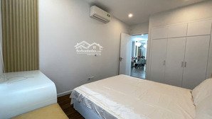 cần bán gấp căn hộ vip tòa chung cư cao cấp hpc landmark văn khê hà đông