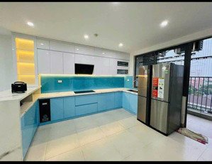 cho thuê căn hộ cao cấp 3 phòng ngủ - trung tâm thành phố vinh 