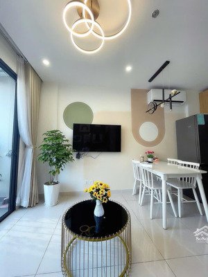 cho thuê căn hộ 1pn+1, 43m² full nội thất, ban công đông nam vinhomes ocean park, giá 6,5tr/tháng