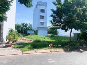 chính chủ bán nhanh lô đất mtđ phạm thế hiển, p.7, q.8. 1tỷ7/88m2. sổ sẵn,thổ cư. gần chợ phú lợi 2