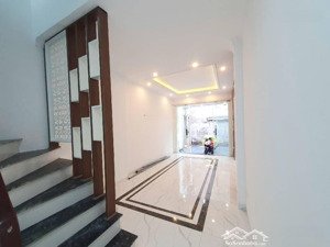 siêu phẩm hào nam 10.9 tỷ 55m2 50m ra phố kết nối cực dễ dàng, ga cát linh, vành đai 1