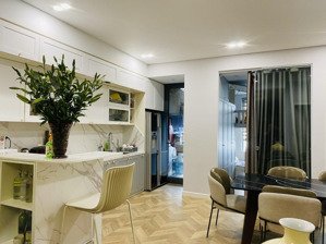 (giá chuẩn) bán căn 3pn-2wc 91m2 stellar garden, tầng trung, đủ nội thất, slot ô tô. giá 7,9 tỷ