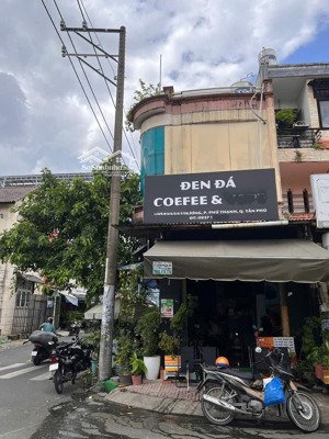 chính chủ bán nhà (7mx11m) lô góc 2 mt gần chợ bình chánh, nhà đang cho thuê 17 triệu, giá 1,2 tỷ