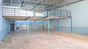 cho thuê kho xưởng 8x20m, lửng, điện 3pha, tải 5tấn, giá 15tr