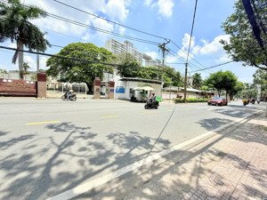 bán nhà mặt tiền đường hưng phú quận 8, 181m2 , ngang 6,4 chỉ 25 tỷ