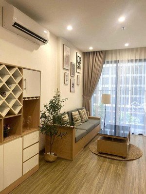 em cần cho thuê 1pn+ full nội , phân khu tc ( canopy ) , giá :10tr5/1 tháng, lh : zalo
