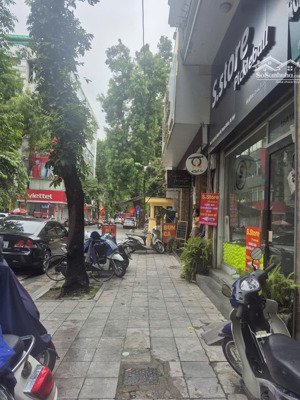 chính chủ cho thuê nhà mặt phố lý nam đế hoàn kiếm vị trí trung tâm kinh doanh đỉnh!