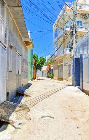 [ 3 mặt tiền dương vân nga_ hẻm ô tô ] * cách đường 2/4 : 450m giá : 4,9 tỷ