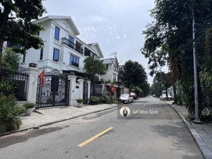 một căn duy nhất - biệt thự văn phú - q hà đông - diện tích 200m2 - 4 tầng - giá 35 tỷ có tl