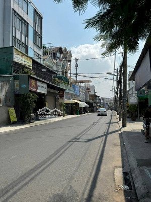 mặt tiền đường đông hung thuận 11 phường đông hung thuận q12 dt: 5 x 20m đúc 1 tấm giá: 9ty200tr