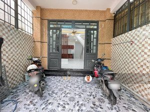 nhà gần big c, chợ dĩ an 1, hẻm ô tô, 1 trệt 1 lầu 2pn, sổ riêng, 2753 đông hoà, dĩ an