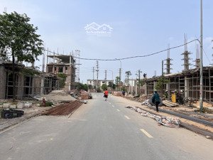 siêu phẩm đầu tư lô đất vàng trung tâm từ sơn diện tích: 142m2 mặt tiền cực rộng 7m