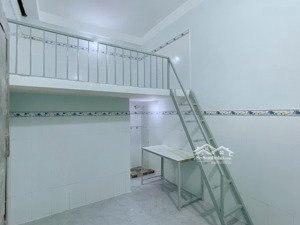 chính chủ cho thuê trọ bình trưng đông free xe