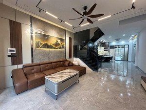 bán nhà kdt mỹ gia full nội thất đẹp giá chỉ 7 tỷ 900