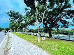 chỉ 69,5 tỷ - 1 lô đất biệt thự mặt tiền sông giồng ông tố, hàng độc tại quận 2