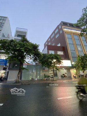 đất vàng- 2 mặt tiền nguyễn đình chiểu, quận 3 dt: 9.5 x 22m (nở hậu 12.5m) giá: 98 tỷ