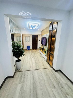 chính chủ bán căn tập thể thanh xuân bắc. dt 70m2 - 4 tỷ. lô góc, 3pn 2wc, nhà đẹp ở luôn