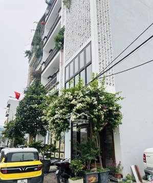 ô tô ngủ trong nhà 75m2x6 tầng ,hè thông ngõ thoáng gần đại học thành đô,đh công nghiệp,ql32,