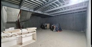 cho thuê kho xưởng thúy lĩnh diện tích: 500m², trong đó có văn phòng 80m², 2 phòng ngủ