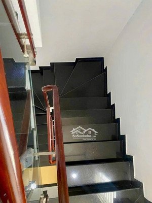 nhà đẹp mặt tiền sư vạn hạnh 5,3m x 11m/ 6 lầu giá 18,8 tỷ tl