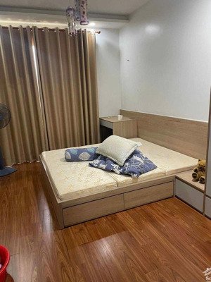 cho thuê căn hộ chung cư viễn đông star số 1 giáp nhị 92m2 3pn 2wc full nội thất 13tr/1 tháng