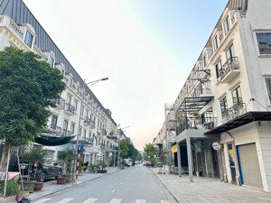 bán gấp liền kề la casta văn phú 90m, trục chính, 2 mặt đường, siêu kinh doanh nhỉnh 22 tỷ
