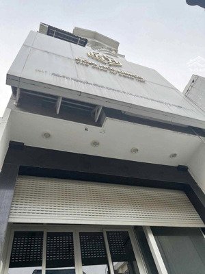 cô tư về hưu bán nhà nguyễn đình chính, phú nhuận. giá 6 tỷ 590/ 6m x 17,5m. đang cho thuê 40 triệu