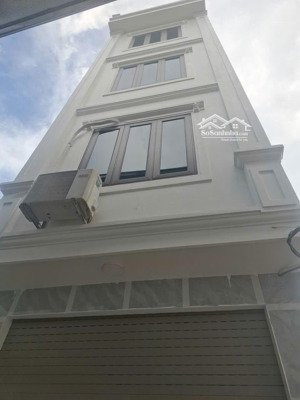 em trai chuyển vào phố, cần bán gấp nhà vân côn, giá đầu tư. dt 42m2, 4 tầng, dân xây. giá 3.55 tỷ