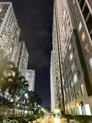 cho thuê shophouse tại samland giai việt, tạ quang bửu, quận 8, 20 triệu. lh: phương