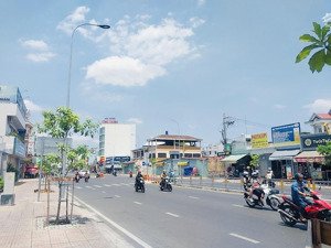 bán nhà riêng tại tân kỳ tân quý, 15.x tỷ, 450m2, hẻm thông thoáng, hiếm bình tân