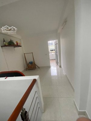 ngõ thông, ở luôn sổ riêng 23m2x5t có 4,6 tỷ tân mai hoàng mai