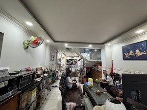 bán nhà mặt tiền 92 m2 đường bùi văn ba, quận 7, ngay gần showroom porsche, giá chỉ nhỉnh 13 tỷ