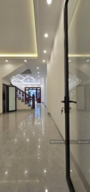 một căn duy nhất thượng thanh - 52m x 4 tầng - 4 ngủ - giá chỉ 6.65 tỷ lh ngay 