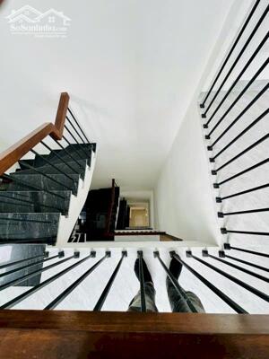 BÁN NHÀ PHÚC LỢI LONG BIÊN 5TẦNG 38.6M2 NHÀ MỚI KÍNH KOONG -GẦN Ô TÔ - Ô CHỜ THANG MÁY - 2 THOÁNG