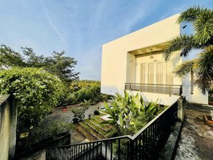 biệt thự sân vườn đẹp - rộng 1.600m2 hẻm hà huy tập - 9.2 tỷ