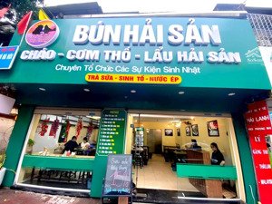 tô hiệu, cầu giấy dt 200m2. mặt tiền 6m. thuê riêng biệt. tuyến phố ẩm thực sầm uất kd ngày đêm