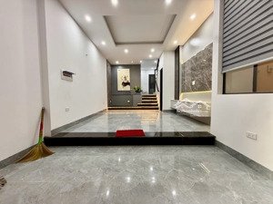 bán nhà mới phố trần cung, cầu giấy, 56m2, 6 tầng, thang máy, ô tô gần, 2 thoáng, 10 tỷ