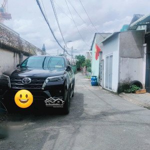 bán nhà 1 trệt 1 lầu hẻm xe hơi 4.5m - chỉ : 2,1 tỷ thương lượng - đương 9 - linh xuân