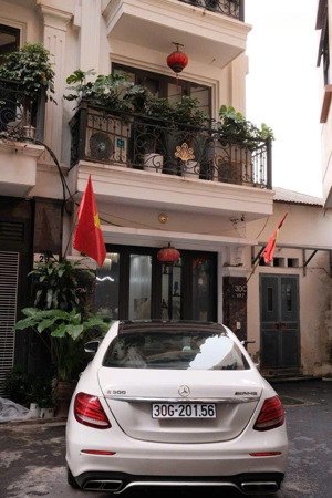 bán nhà xuân đỉnh ngõ 435, 36 m2 , 5 tầng, mặt tiền 4m, giá 7,5 tỷ , nhà mới ô tô đỗ cửa